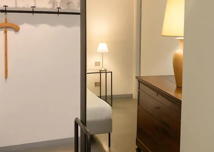 Apartament Dhomes - Loft In Duomo Mediolan