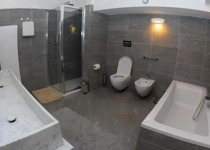 Luxury Loft With Sauna & Jacuzzi Lejlighed *