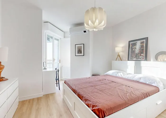 Brand New 1 Bedroom In Navigli Area * Milán