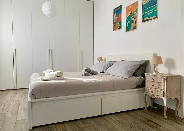 Con Terrazza In Zona Navigli - Tortona