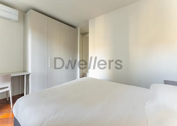 Sant Ambroeus Апартаменты *