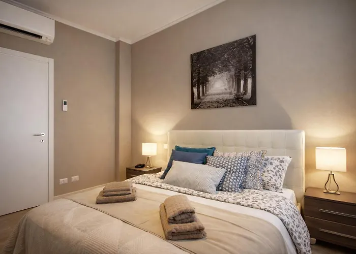 Milanrentals - Angelica Apartman