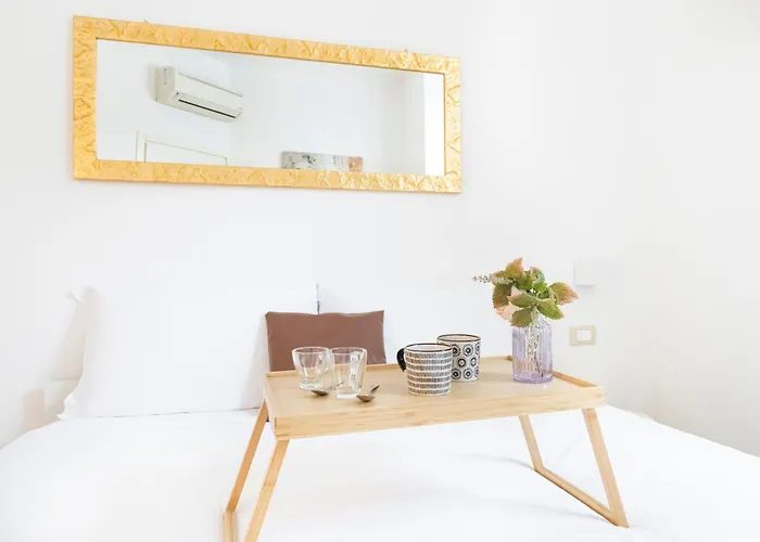 Easylife - - Spallanzani 6 - Porta Venezia * Milaan