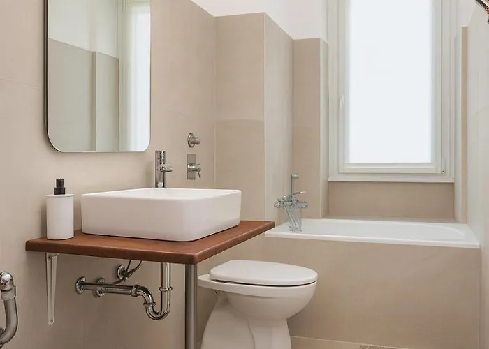 Milanrentals - Pisacane Apartmán *