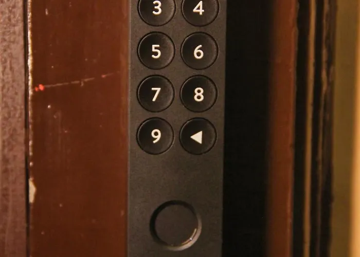 Brera Center - Tube Airport And Train Garibaldi Fs - Speed Spring Vibe - Taxi-no-need * Milán