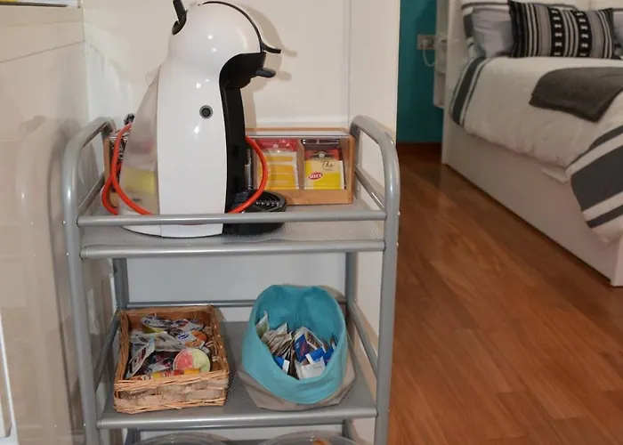 Well Equipped Close To * ミラノ