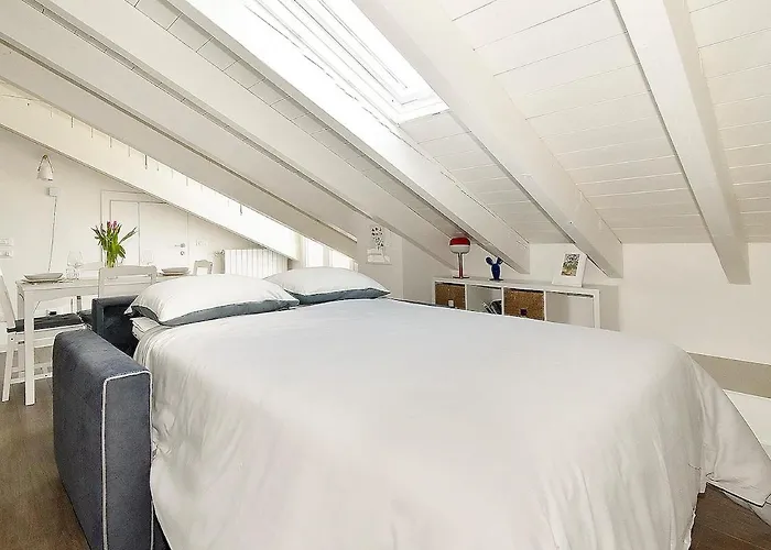 Rooftop Retreat Martesana Apartment *