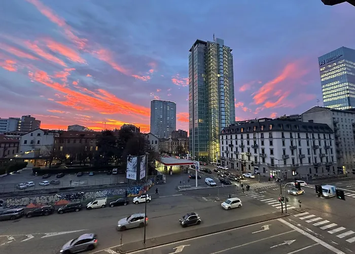 Ourjoy & Skyjoy Units - Via M Gioia, 47 - Wifi, 1 Private Parking, Station, Apartmán *