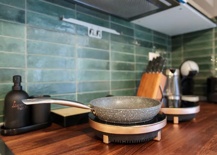 Hacca Collection - Station & Buenos Aires