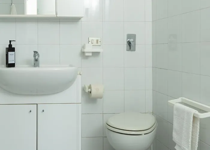 Artstay Porta Romana Apt, Parking, Centre Daire Milano