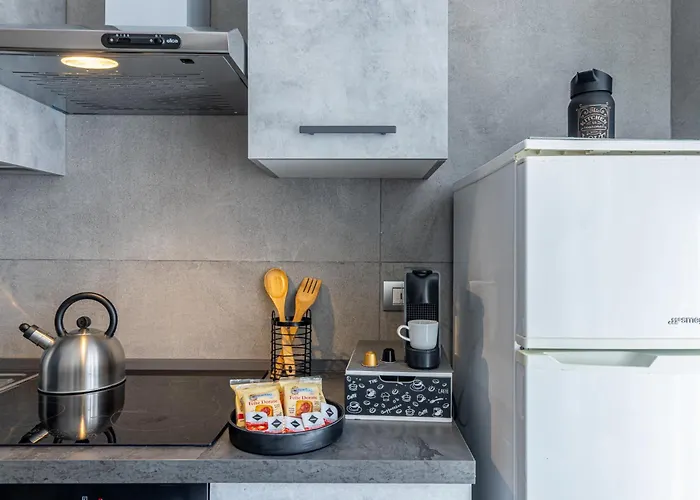 Lägenhet Lovely - 15 Minutes To Duomo *