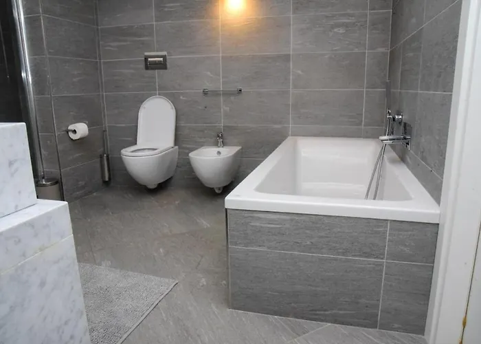 Apartament Luxury Loft With Sauna & Jacuzzi Mediolan
