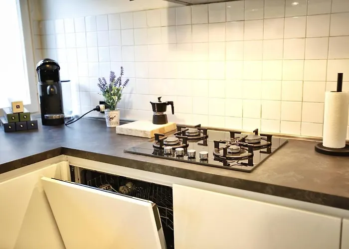 Spacious And Modern - Solari Milão