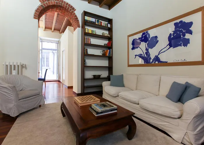 Hacca Collection - Corso Magenta, Unique And Charming 2br Mediolan