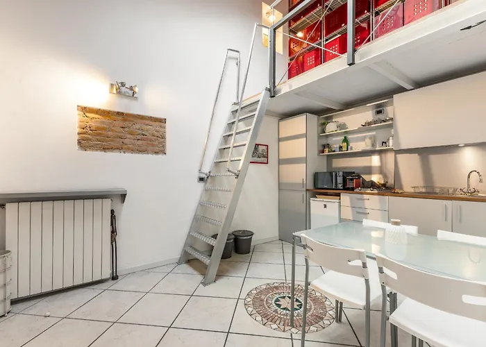 Appartamento A Loft - Metro Centro- 5 Posti
