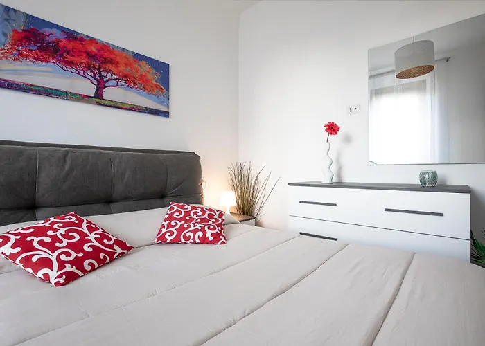 Apartamento Only 10 Min To Duomo, Free Private Parking Easy Living Milán