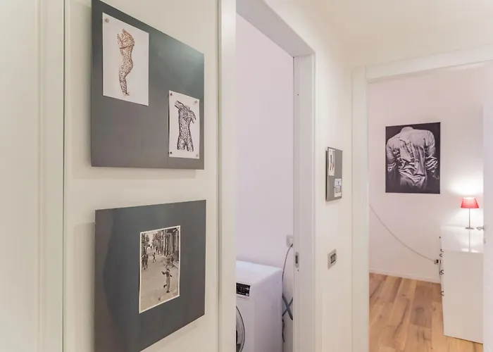 Moda Porta Romana M3 Lodi Tibb Self-check-in Milan