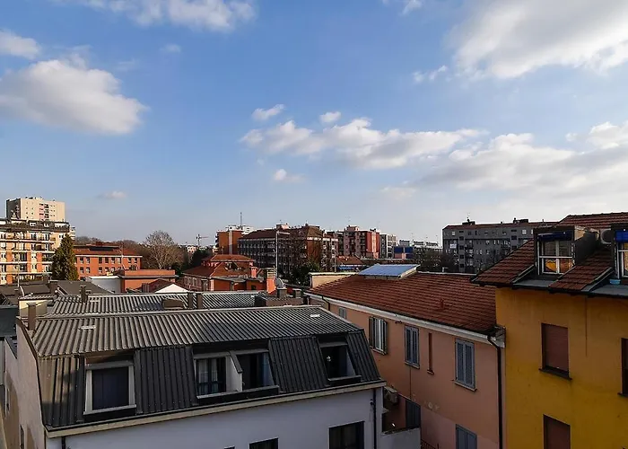Apartment Rooftop Retreat Martesana Milan