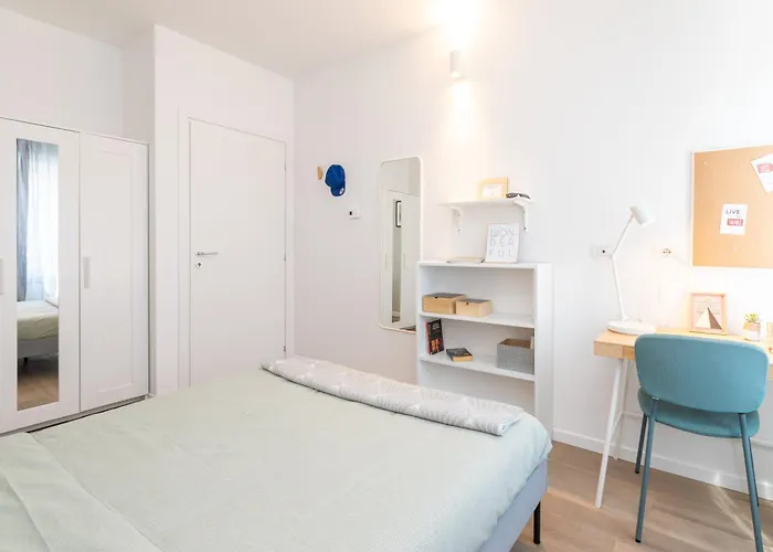 Apartman Joivy Solari Tolstoj Milánó