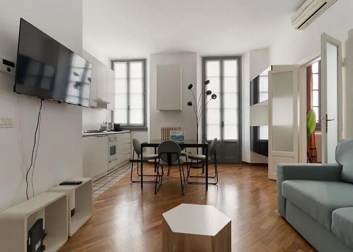 Brera In Palestro Apartment