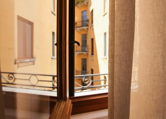 Hacca Collection - Arco Della Pace - Sempione - Chinatown 2br Daire