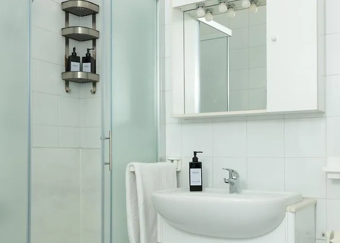 Artstay Porta Romana Apt, Parking, Centre Apartment *