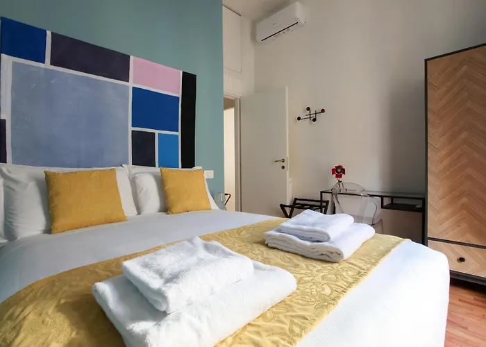 アパート Hacca Collection - Chic 2br In Cool Porta Venezia District *