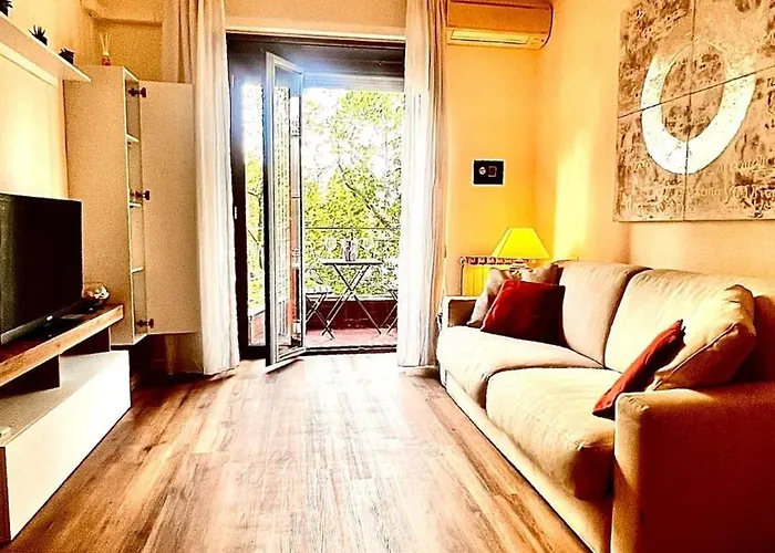 Navigli Bocconi Naba-iulm-self-60 Mq Apartment