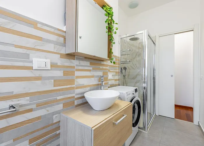 Porta Romana Luminoso Trilocale Con Balcone 公寓 *