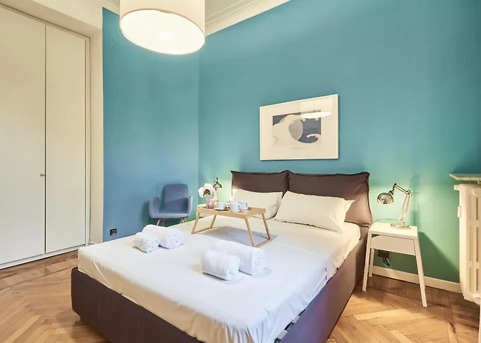 Easylife - - Battisti 13 - Duomo Milán