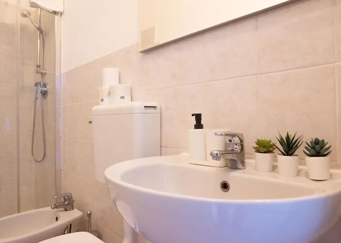 Apartamento Metro Wi-fi Easy Check-in Milão