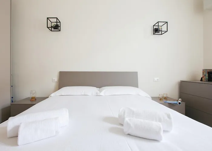 Hacca Collection - Isola-garibaldi District 1br דירה *