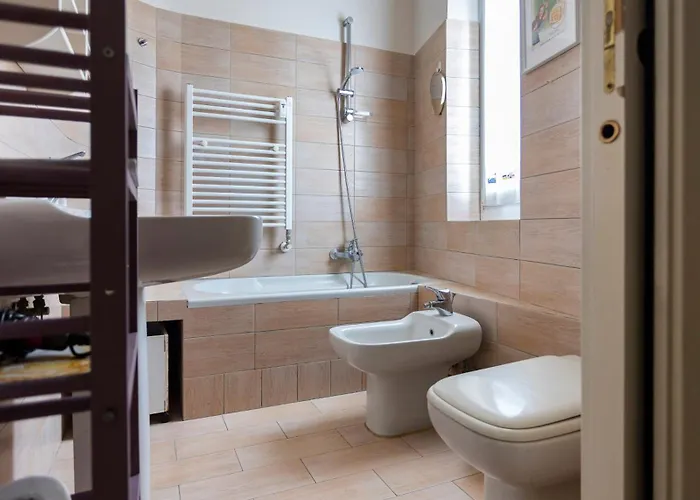 Italianway Easy - Sirte 6 ميلان