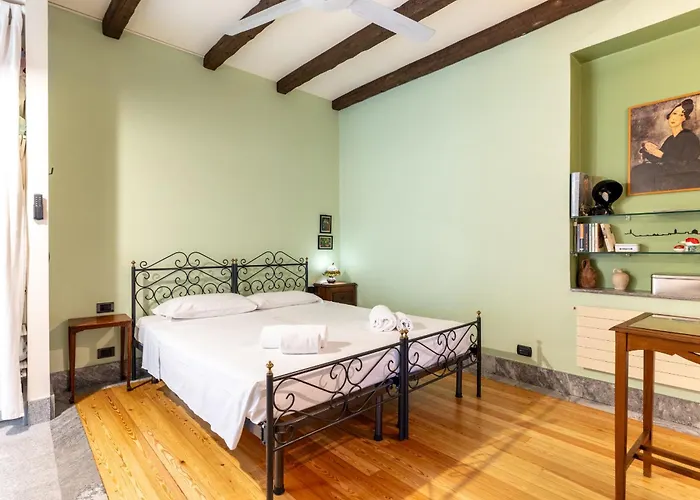 La Romantica ميلان