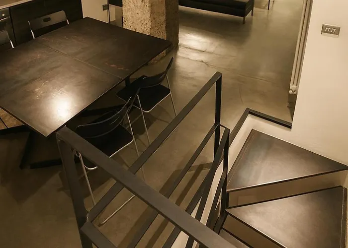 Dhomes - Loft In Duomo * Milaan