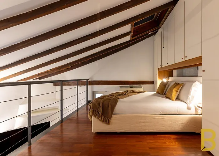 Daire Beplace In Porta Romana Milano