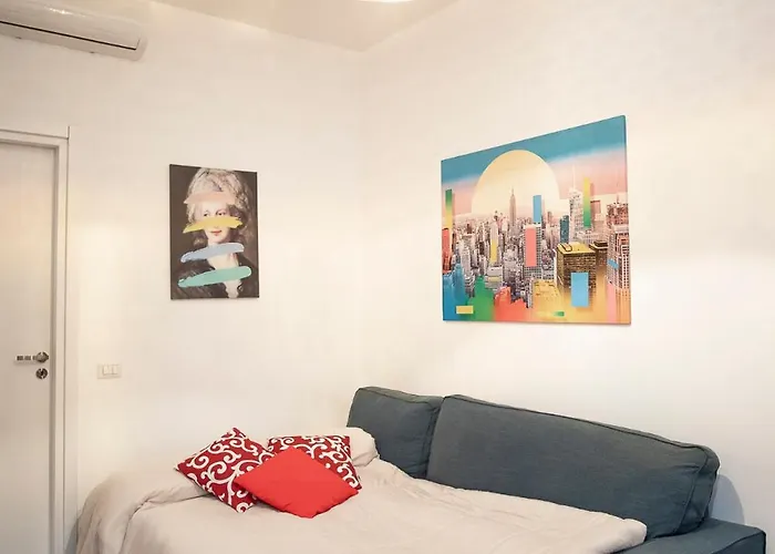 Only 10 Min To Duomo, Free Private Parking Easy Living *