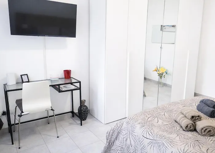 Apartament Crespi13 Loft, Metro A 3 Min