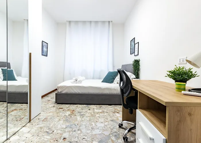 Apartmán Spacious 4-bed 2-bath, 3 Min Walk To M1 Bande Nere *