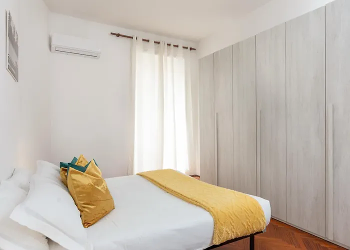 Artstay - Exclusive In Porta Romana, Free Parking Lejlighed