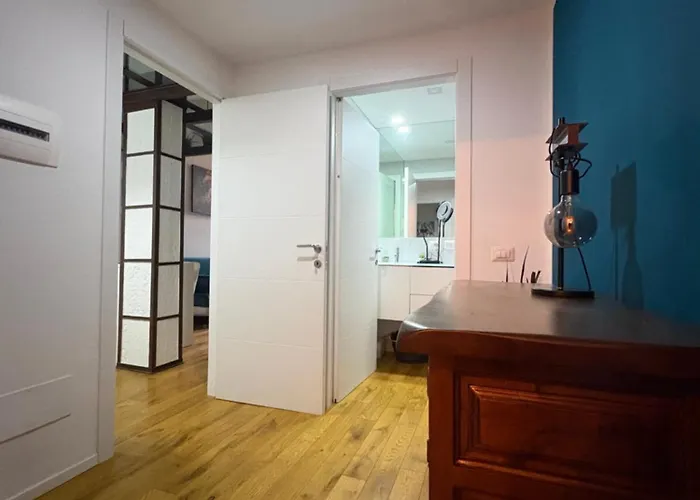 Loreto Blue House Di Design Vicino Metro *