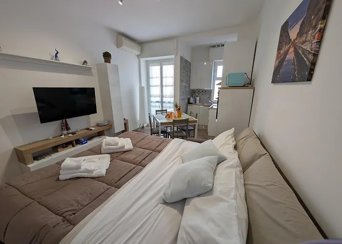 Apartmán Urban - Near San Siro Stadium, Fiera Milano, American Embassy, Portello, Life And Arco Della Pace Movida