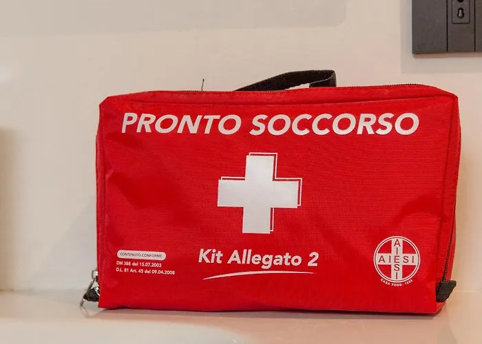 Artstay - Exclusive Near Metro M1, Ac, Parking *