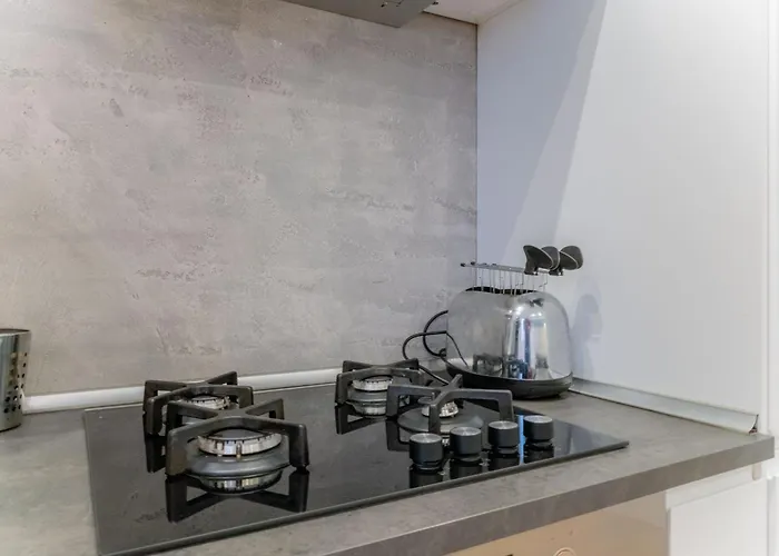 Moda Porta Romana M3 Lodi Tibb Self-check-in Apartment