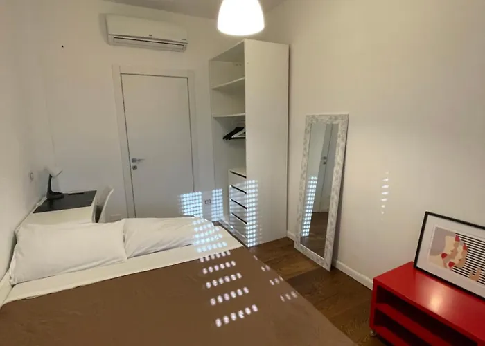 Morivione - Bocconi Free Parking Apartment *