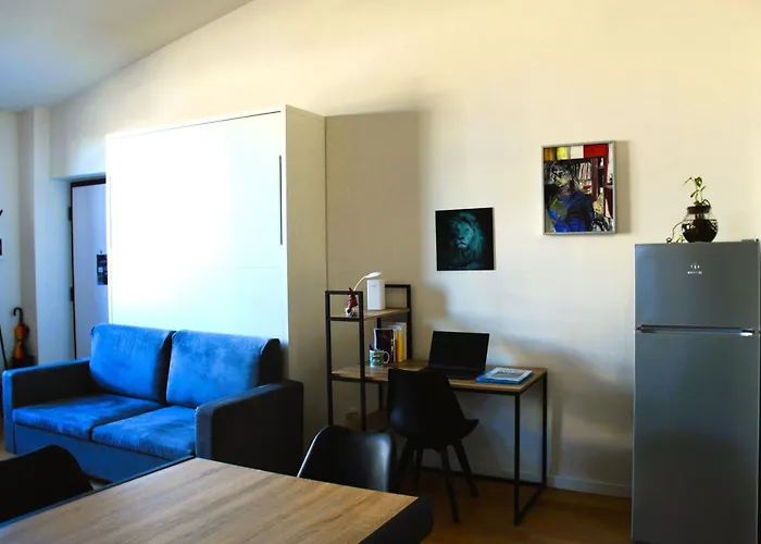 Nuovo Loft Con Terrazza, M2, Navigli, Ieo, Humanitas, Assago Skating Arena