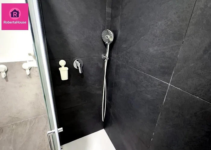 Roberta House Il Tuo Rifugio Per Concerti, Eventi E Fiere