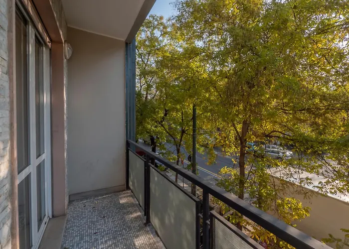 Prestigioso In Zona Tortona - Solari *