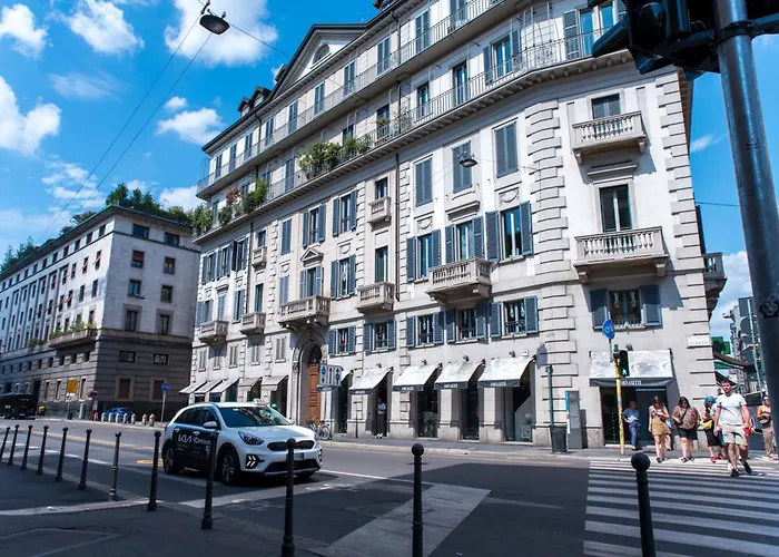 Artstay - Duomo, Spiga, Near Metro M1 Lägenhet *