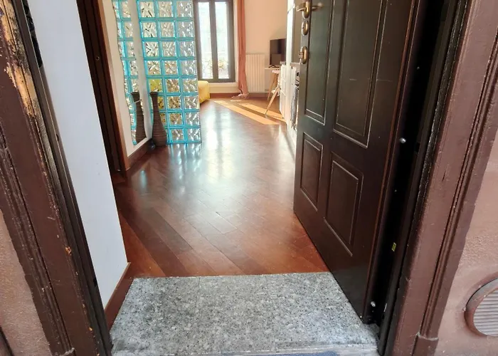 Center Urban Apt, Ac, Wifi, Metro M3 Duomo *